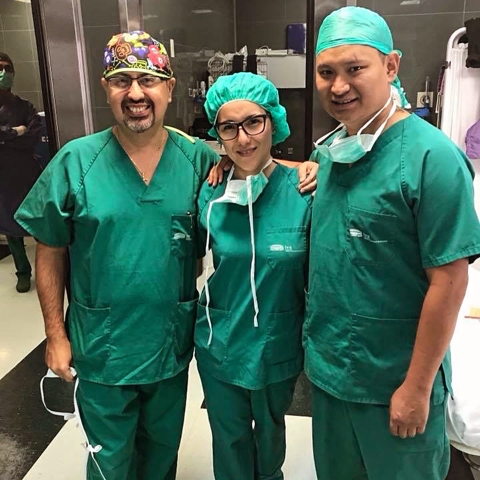 Medical colleagues in surgery